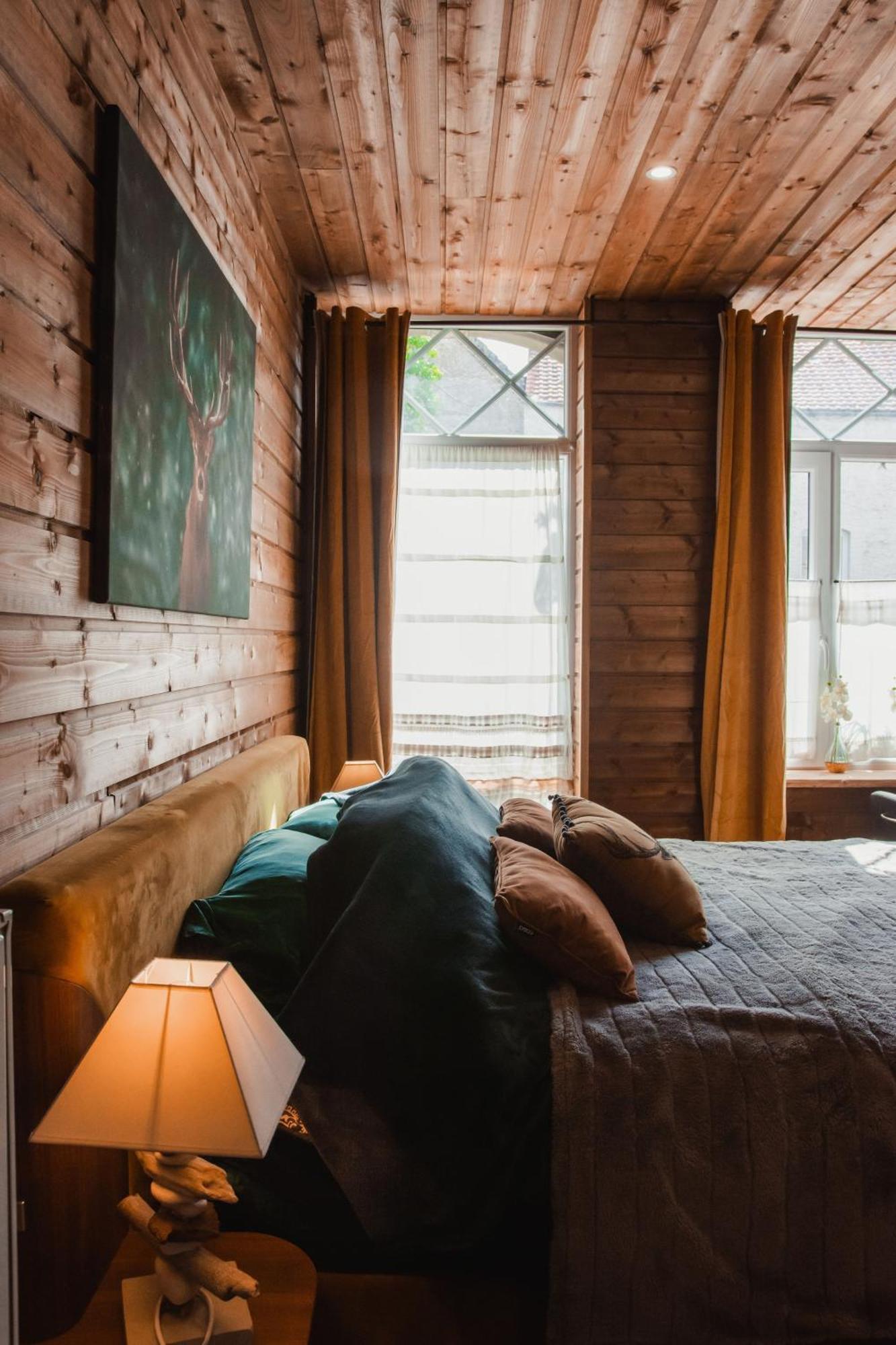 Maison D'Hote Les Notes Endormies Suite Le Refuge Walcourt Esterno foto